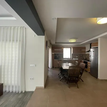 Spectacular With Pool In Gocek Vila *